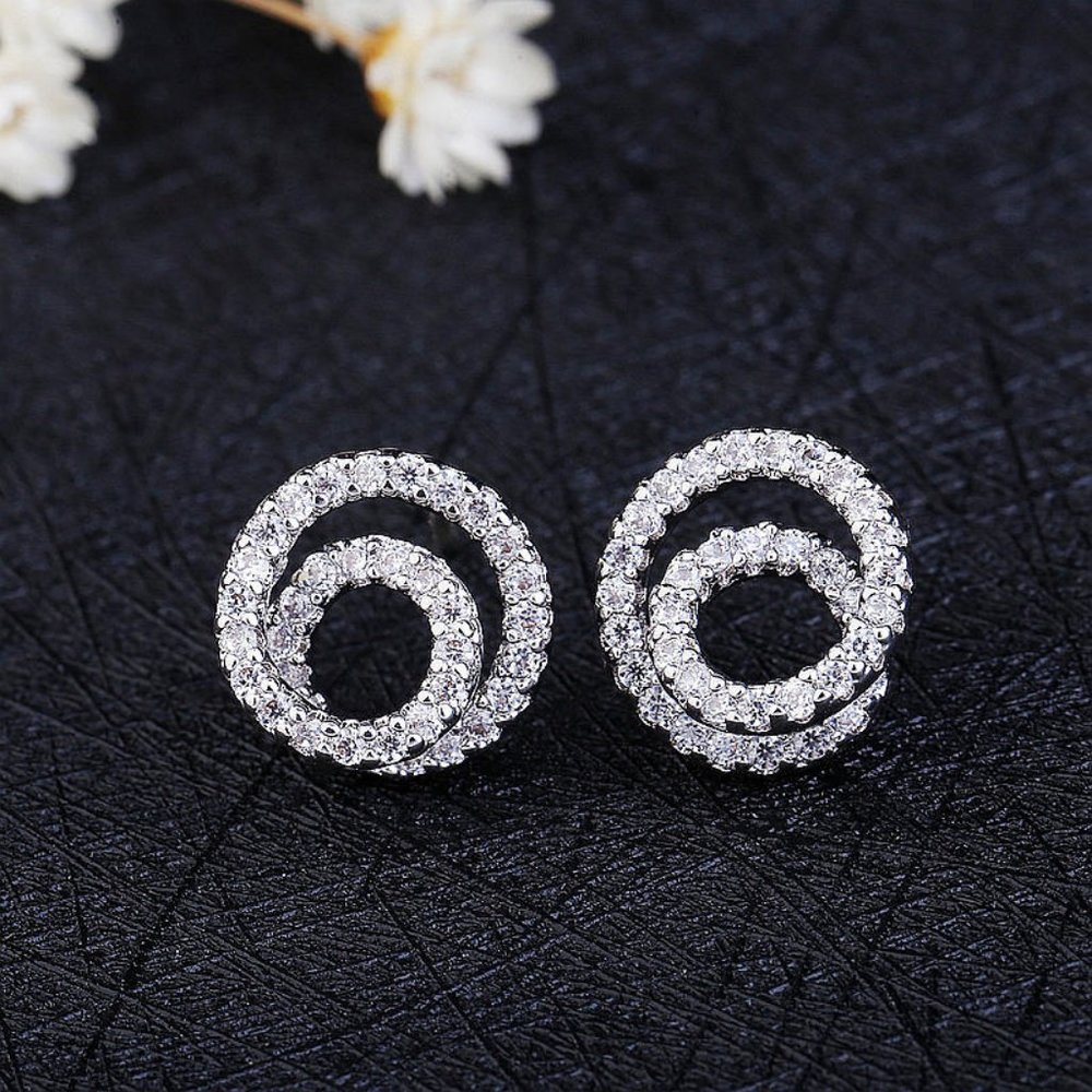 NEW 18k Gold Diamond Swirl Circle Twist Earrings - Picture 1 of 5